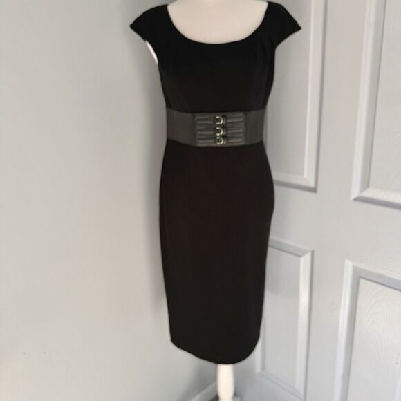 Adrianna Papell Size 4 Black Dress with Faux Leather Waist Cinch - Goth Romantic - Picture 1 of 8